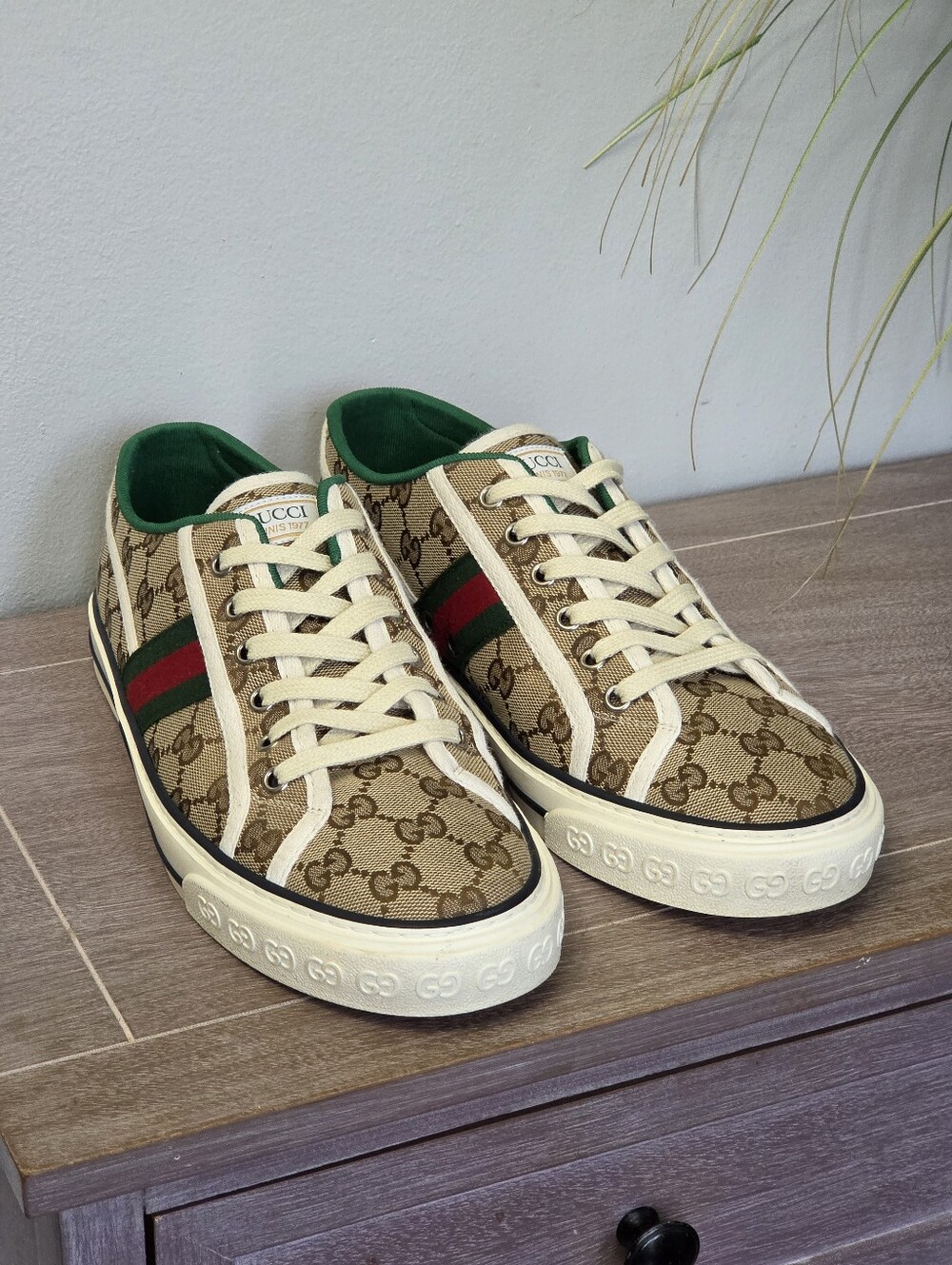 GUCCI 1977 Canvas Sneaker (Men's Size 8/Fits Like a US Size 9) - Worn Once - Picture 8 of 16